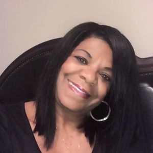 Meet your Posher, Renay